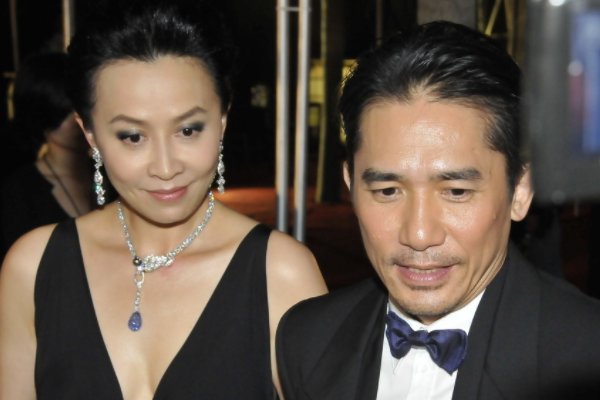 刘嘉玲梁朝伟结婚11年为什么不生子?