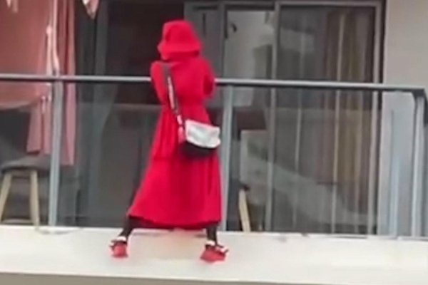 三亚坠楼女子房间内发现遗书，为何选择自杀结束自己的生命？