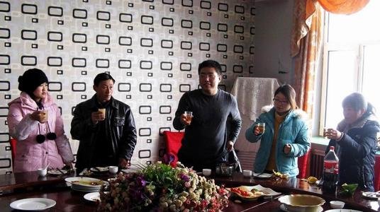 关于春节期间有41.63万大学生留校过春节这件事,你有何看法?