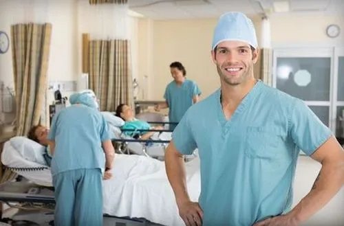 现在男护士这个职业怎么样?