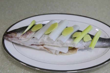 鲈鱼的做法怎么做最好吃