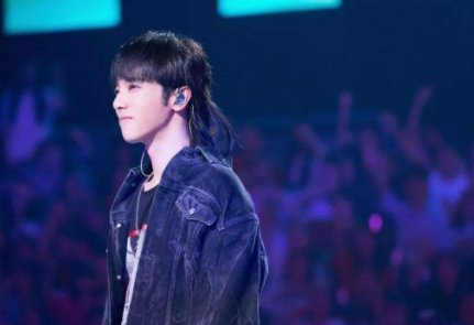 华晨宇是哪里人？他的家庭背景咋样