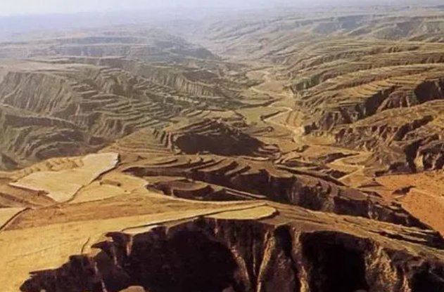 黄土地貌的成因是什么？