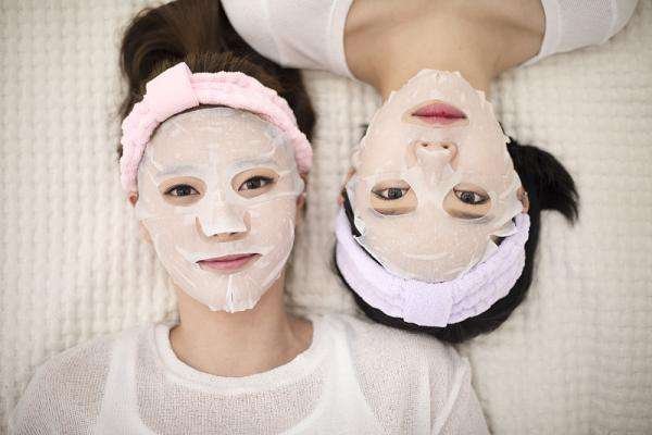 一般面膜敷多久时间最合适撕下来.