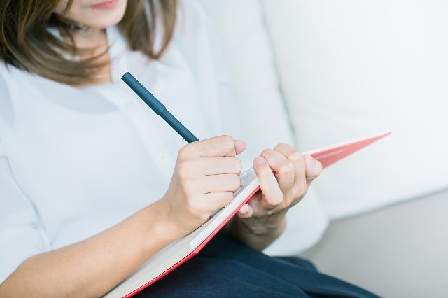 如何写一篇新闻稿