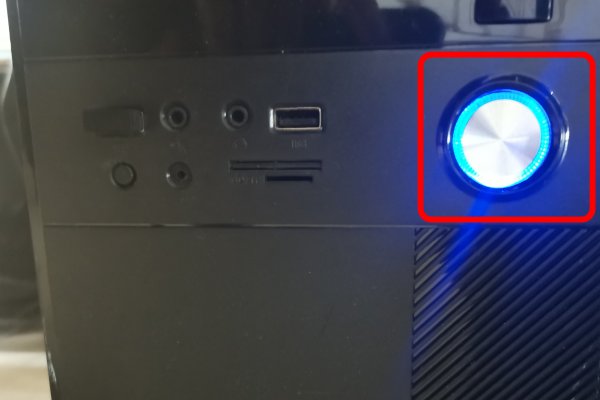 电脑如何开机/如何开机？