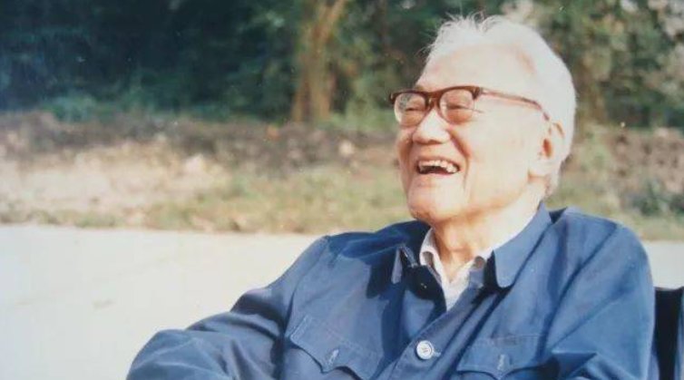 中国当代著名作家有哪些？