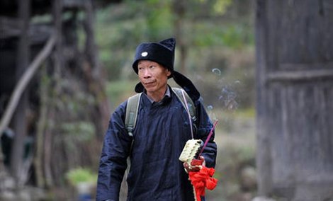 说春是石阡哪个民族？