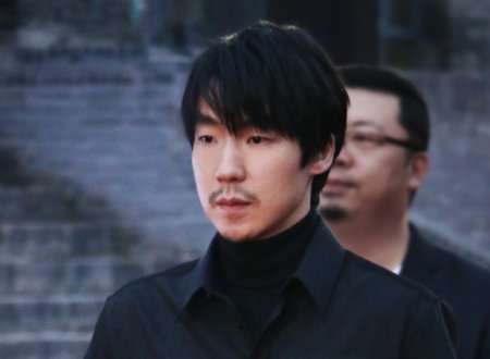 电视剧《扫黑风暴》孙兴是贺芸和谁生的?