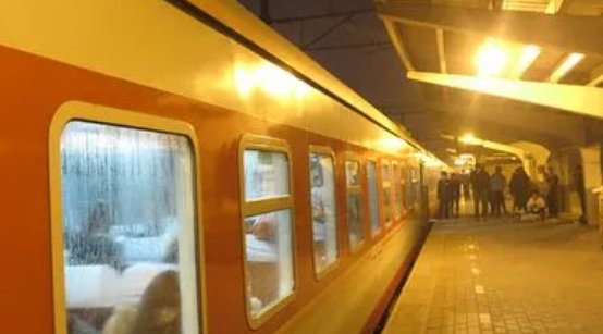 k1009次列车途经站点时刻表