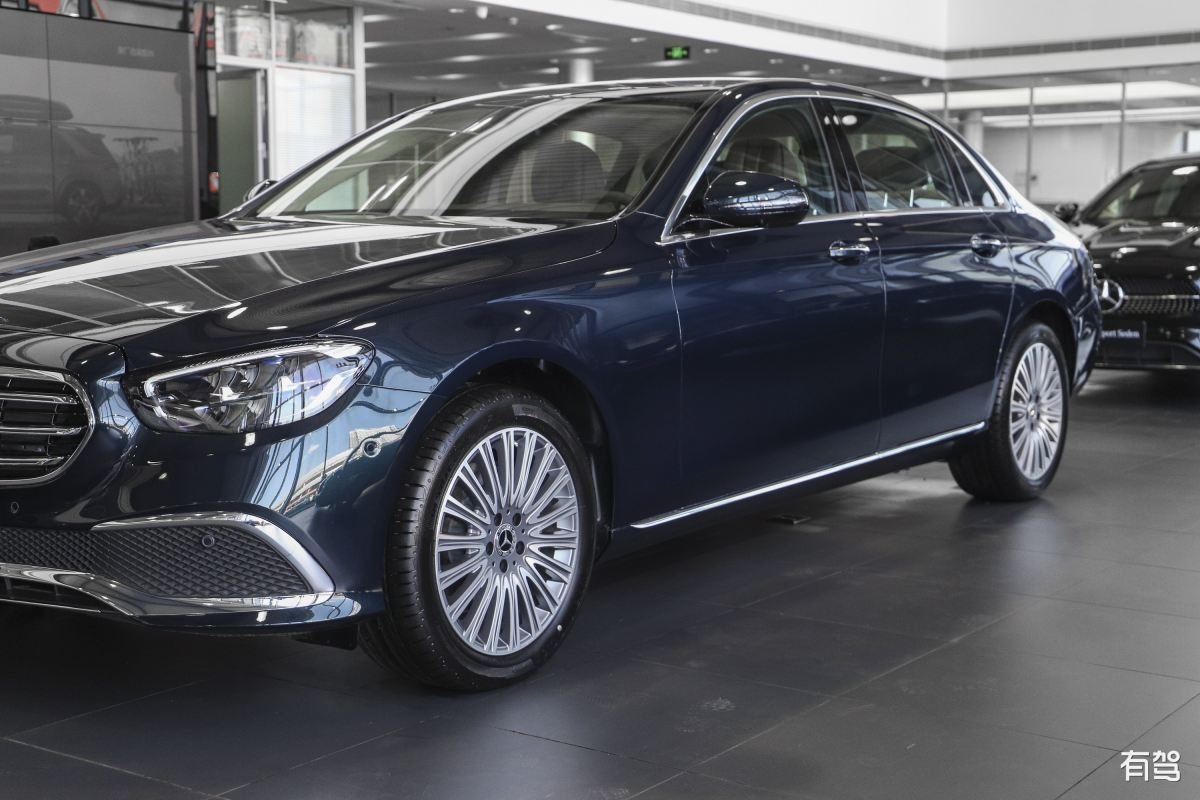 奔驰E级怎么样？