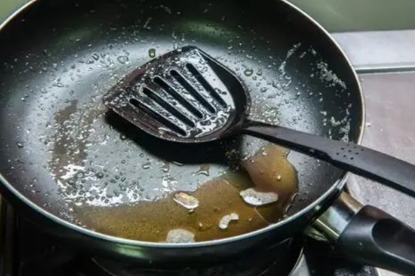 地沟油回收价格多少钱一斤啊？