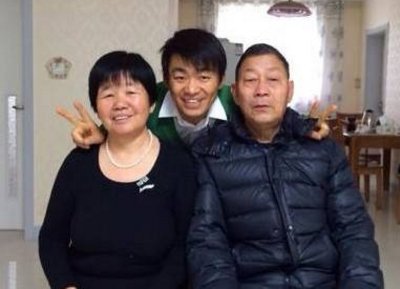 王宝强母亲是什么病去世的