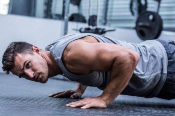 用手掌做俯卧撑和用拳头做有什么区别