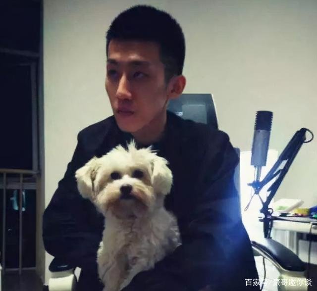 历经破产、父母入狱、女友跑路后,“富二代”丁伟如今怎样了?