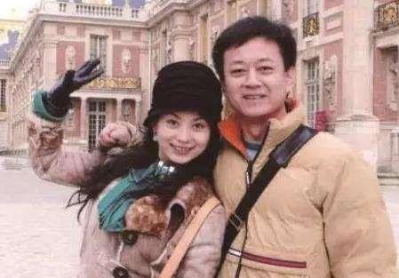 朱军的老婆是谁?现今事业又是怎么样的?