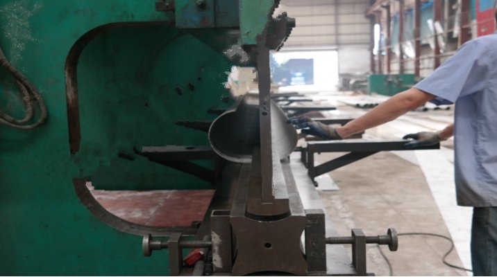 不锈钢旗杆基础做法