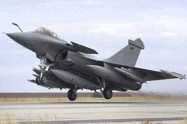 飞机的单发双发是什么意思啊？谢谢！~