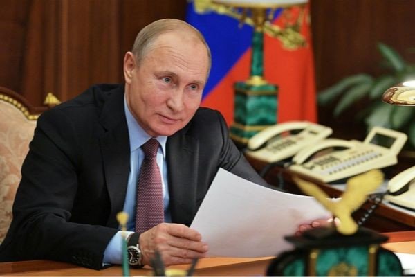 “嫁人就嫁普京这样的人”，为什么普京的夫人却坚持要和普京离婚？