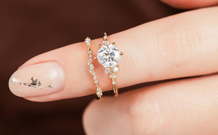 钻石戒指哪个品牌好