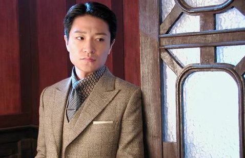 新水浒传吴用扮演者