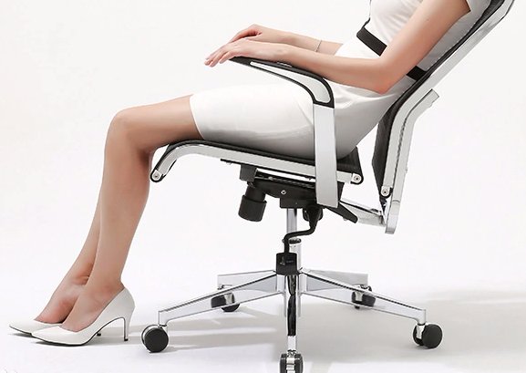 如何更换电脑椅的五星脚