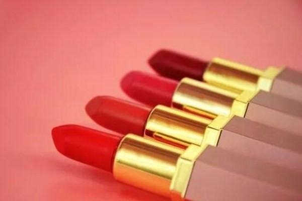 送女生生日礼物有哪些？