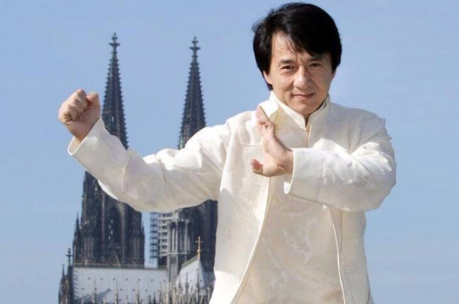 成龙代言过什么广告？