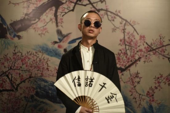 用重庆话唱的歌有哪些?