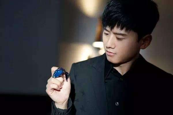 用重庆话唱的歌有哪些?