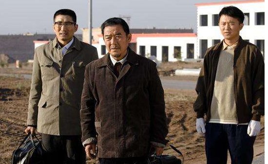 《石油大王》周万顺原型是谁？