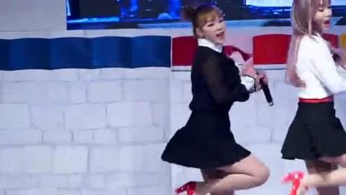 女生穿短裙应注意什么？