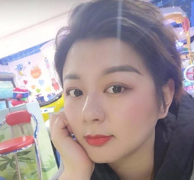 圆脸适合短发吗？