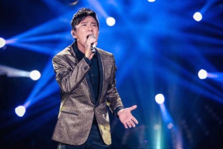 爱如潮水》歌词