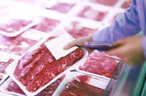 为什么买回家的生肉不能直接在水龙头下冲洗?