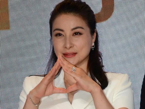 郭晶晶为何轻松获得豪门认可、带你看看她回娘家、就清楚了？