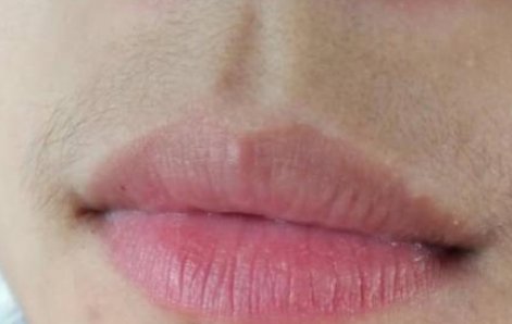 女人为什么也有胡子。。