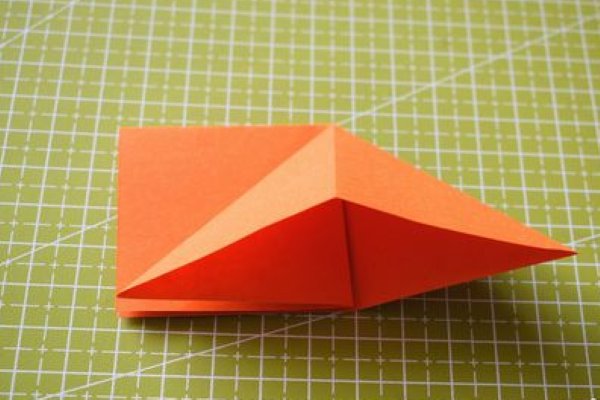三角形怎么折