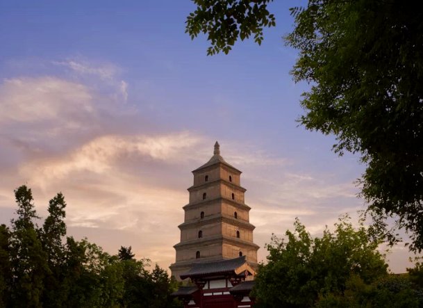 关于中国的古代建筑的介绍，要求100字左右