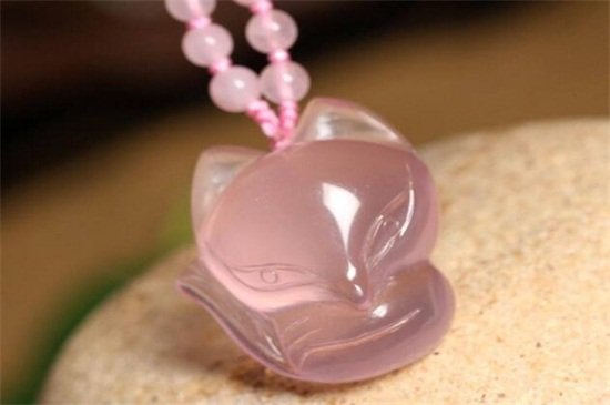 什么人不能戴粉晶狐狸这些人千万不要戴