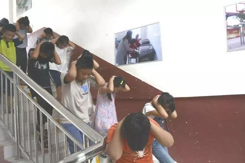 陕西发生3.6级地震，当地有没有通报伤亡情况？