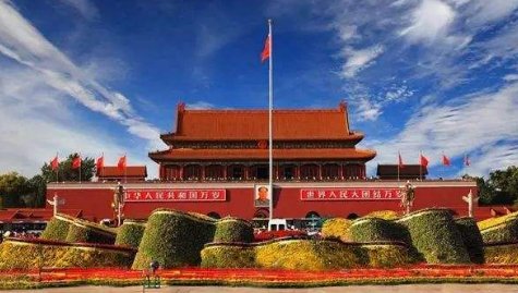 诗朗诵《盛世中国》的演讲稿