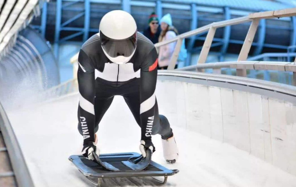 钢架雪车与雪车相比有什么区别？