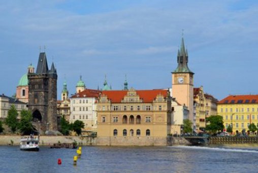 简述斯美塔那对捷克歌剧所作出的主要贡献？