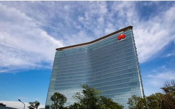 东莞华为研发实验室起火，现场的情况如何？