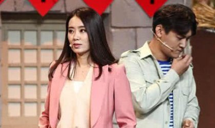 张小斐是冯巩的什么人？