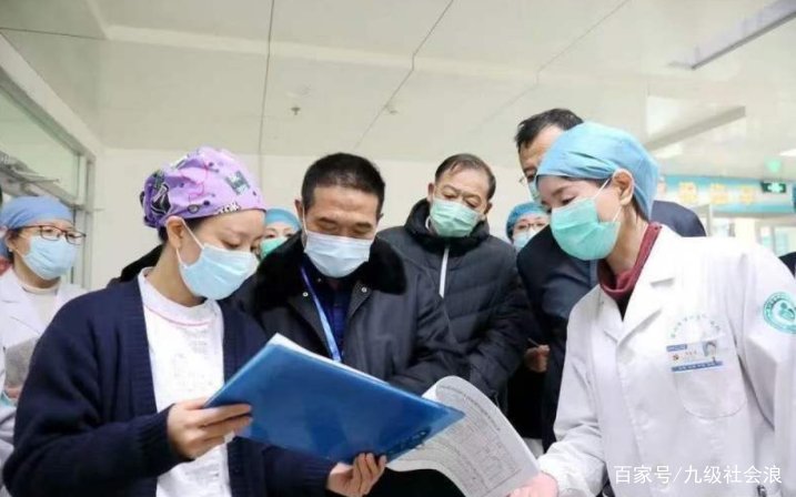 林小清已经被医院解聘了，以后是否还会有医院聘用他？