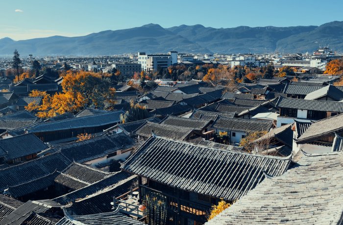 去丽江玩大概要花多少钱呀