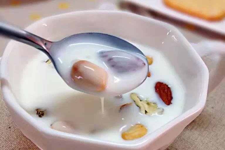 酸奶哪个牌子最好?