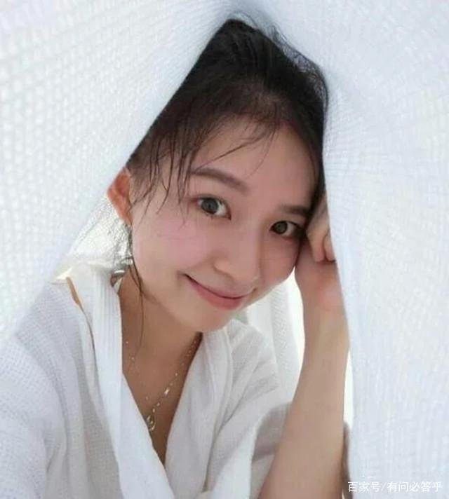 85后美女富豪新晋上榜,22岁坐拥百亿身家,如今怎样了?